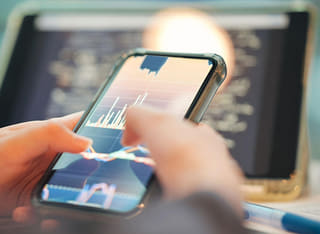 Opname- en fondsoverboekingsproces wordt transparant gecontroleerd door een investeerder